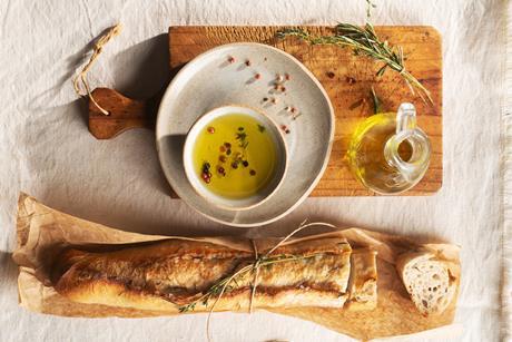 bread and oil dip
