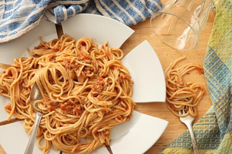 broken plate drop food pasta dinner