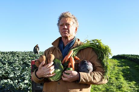 Guy GFAF update-10 - Riverford Organic