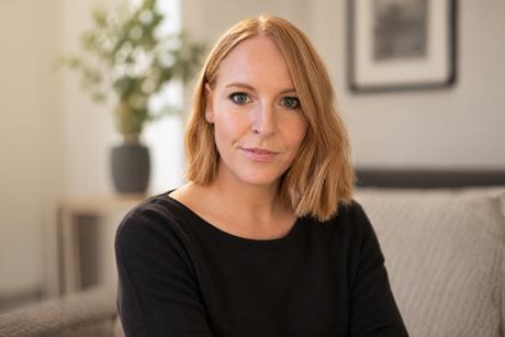 Jessica Hook Landscape Headshot