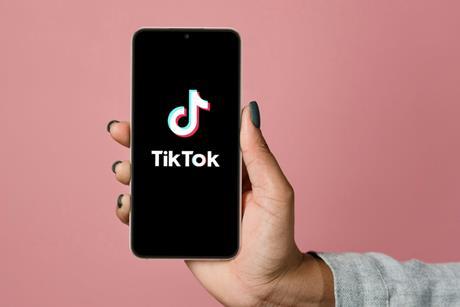 tiktok social media iphone app