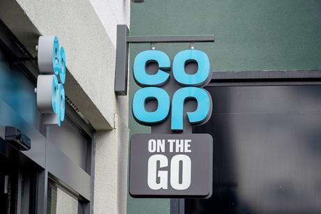 UNP Co Op 47124  On The Go Altrincham007