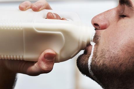 milk drinking GettyImages-90882449
