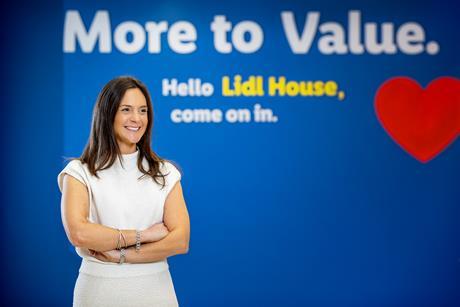 UNP Grocer 47726 Lidl Louise Weise Surbiton005
