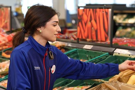 tesco worker staff parsnips veg