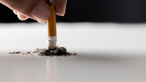 malta cigarette prices Buying cigarettes hi-res stock photography and images