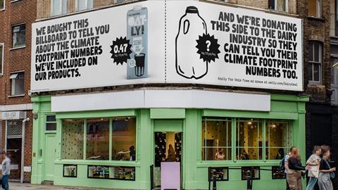 Oatly_UK_Billboard_London_Shoreditch