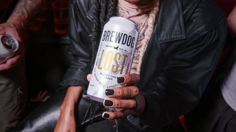 lostlager_440mlcan_photography_closeuplarge_582953