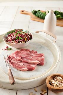 GREAT SOUTHERN LAMB SHOULDER CHOPS STYLED RAW SHOT 3-4 ANGLE 618