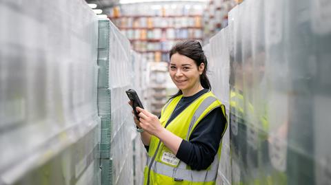 1 Hero - Bougehy Logistics Colleague booking in stock RS