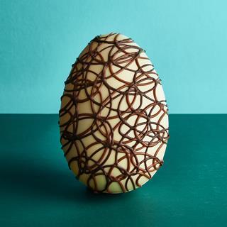 3. White Chocolate Squiggle Egg