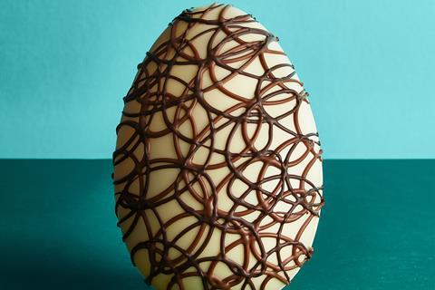 3. White Chocolate Squiggle Egg