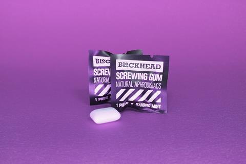 blockhead Screwing Gum