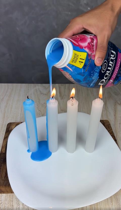 on phone smelly candle