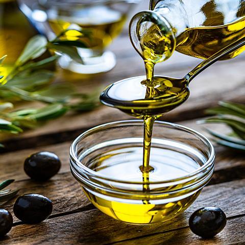 Olive oil GettyImages-1206682746