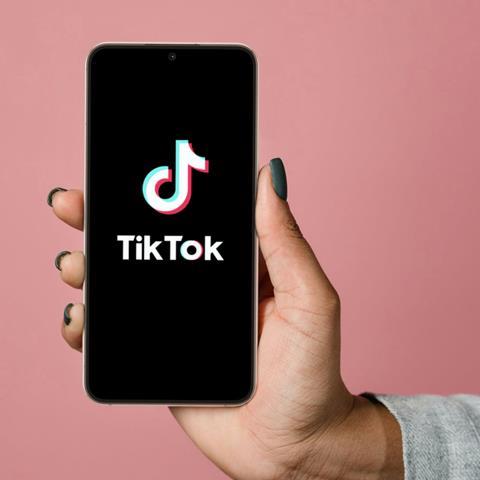 tiktok social media iphone app