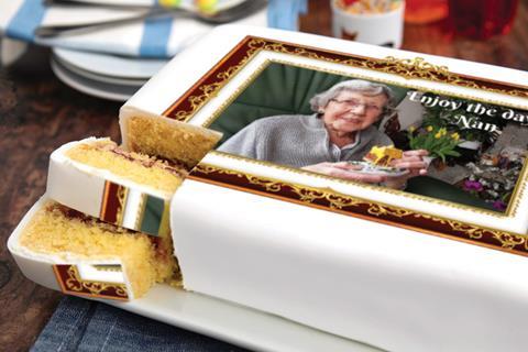 Coronation cake - frame