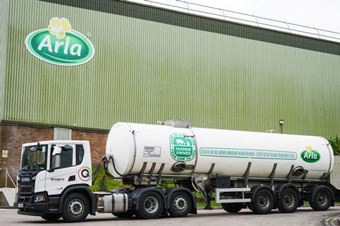 Item 1 Arla Taw Valley Creamery and tanker