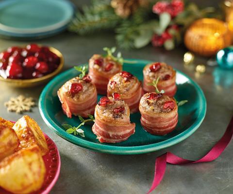 morrisons_the_best_apple_cranberry_parcels_wrapped_in_bacon