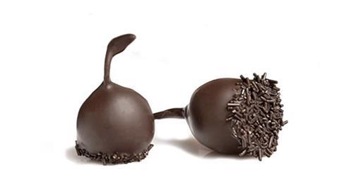 Chocolate-Liqueur-Cherries-OOP-Web-1032-x-1032