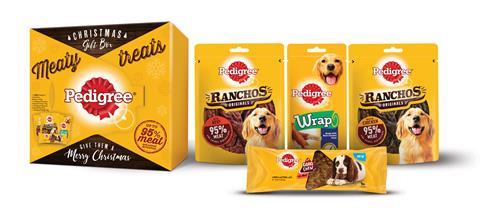 Pedigree_Meaty_Treats_Box_45degree_packs