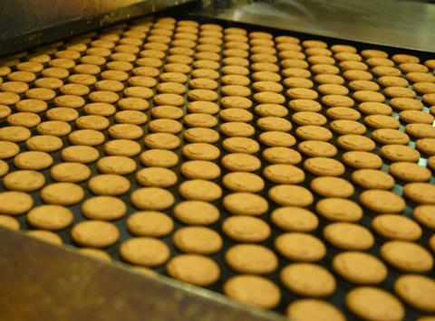 Ginger nuts