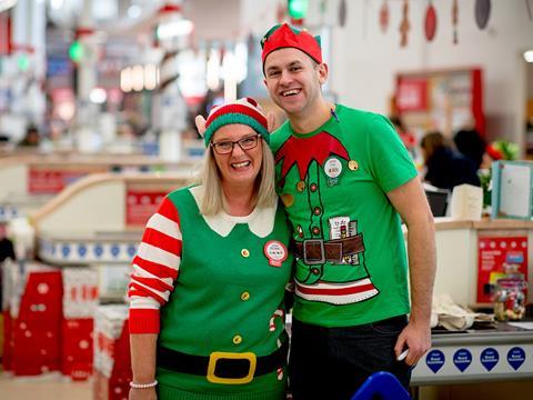 Tesco mens shop christmas jumpers 2018