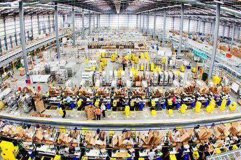 Amazon fulfillment centre-web