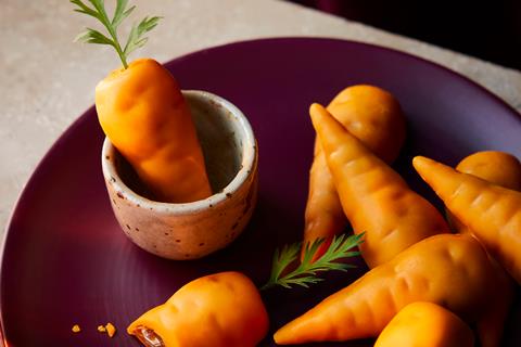 WP_MEDIAEDIT_CHRISTMAS2024_Christmas-Carrots_HIGHRES_SQUARE