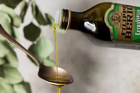Olive Oil Pour Filippo Berio