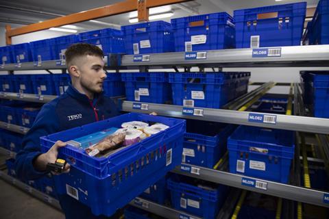tesco home delivery worker