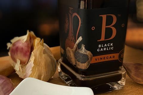 Black garlic vinegar