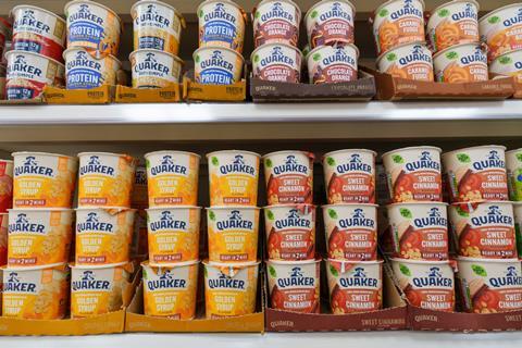 Quaker Oat So Simple products on shelf - paper packaging (credit to Mark Mackenzie)