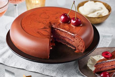 tescops2024_finestchefsmirrorglazedessert
