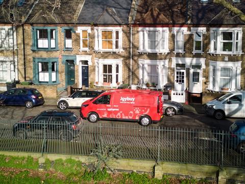 joyexpress-electric-van-london-residential-street-joybuy-2026