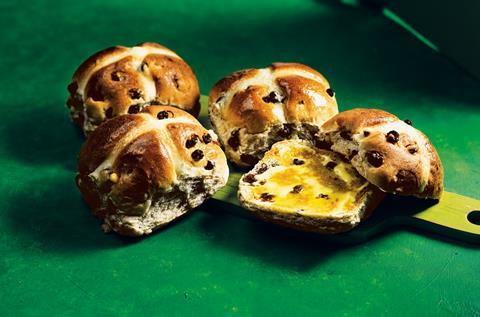 Plant Chef 4 Fruited Hot Cross Buns