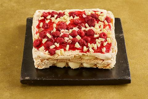 white choc rasp pavlova 2