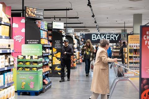 marks and spencer aisle shopper (5)