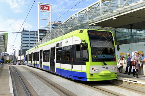 croydon tram