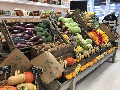 daylesford organic fruit and veg aisle