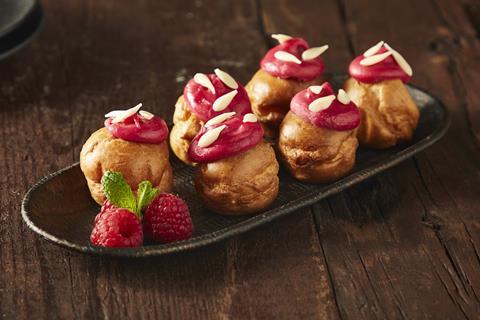 Morrisons_ValentinesDineIn_Profiteroles