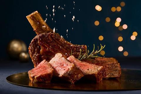 12237_signature_cote_du_boeuf_main_rt_rgb_6x4_low