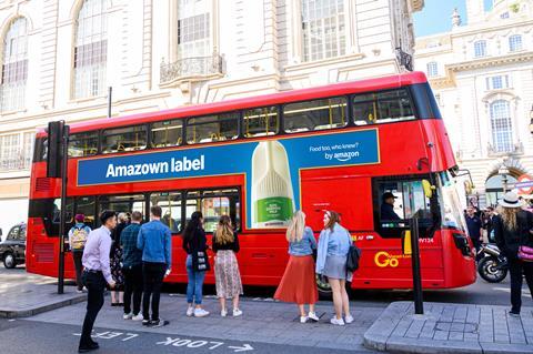 BUS-T_SIDE-CENTRE