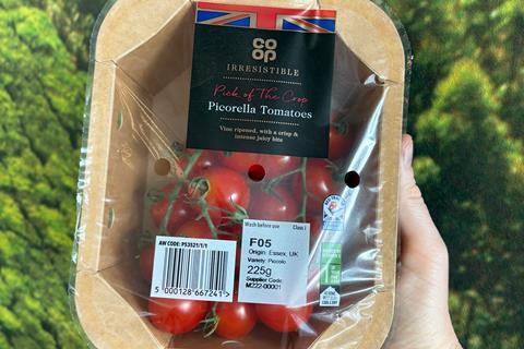 Cardboard punnets for Co-op's premium British tomatoes