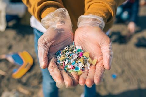 beach plastic one use