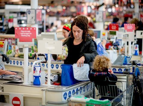 Tesco shopper checkout