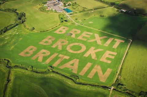 BREXIT BROKE BRITAIN_LBD-009
