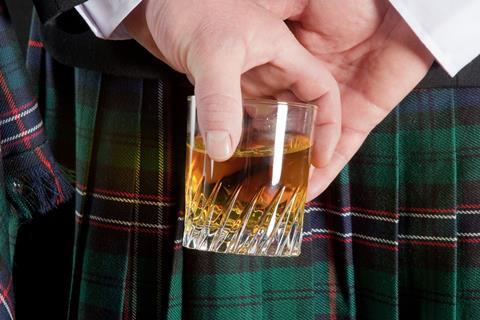 scotch whiskey scotland tartan