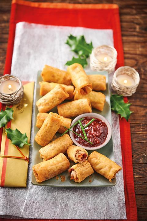 Christmas Dinner Spring Rolls 148g