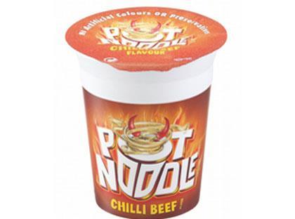 Pot noodle chilli beef
